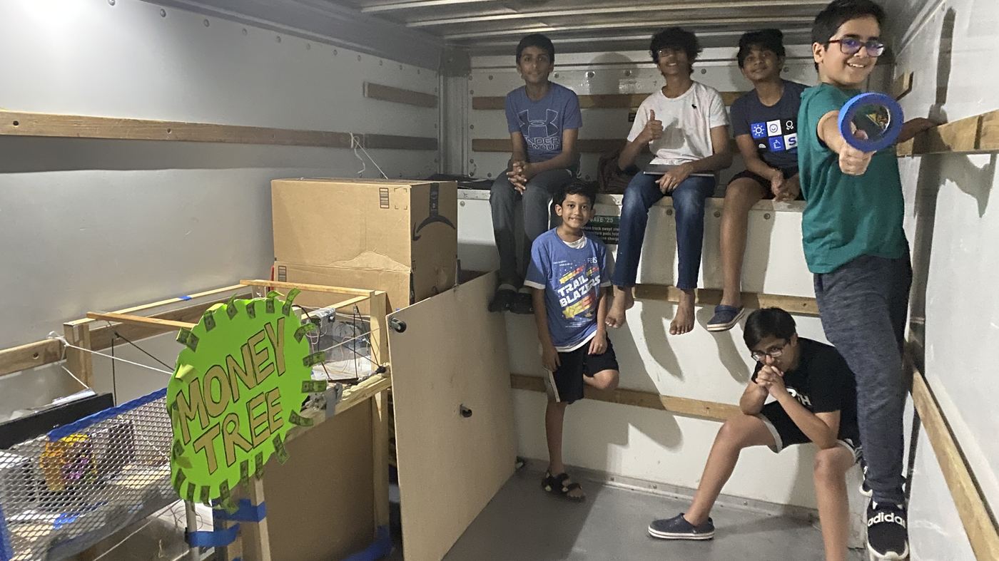 Vivaan of Trailblazers DI: the taxi-to-limousine transformation and technical builds, "Piece By Piece" Technical Challenge (2022-23 Season), photo 2 of 2