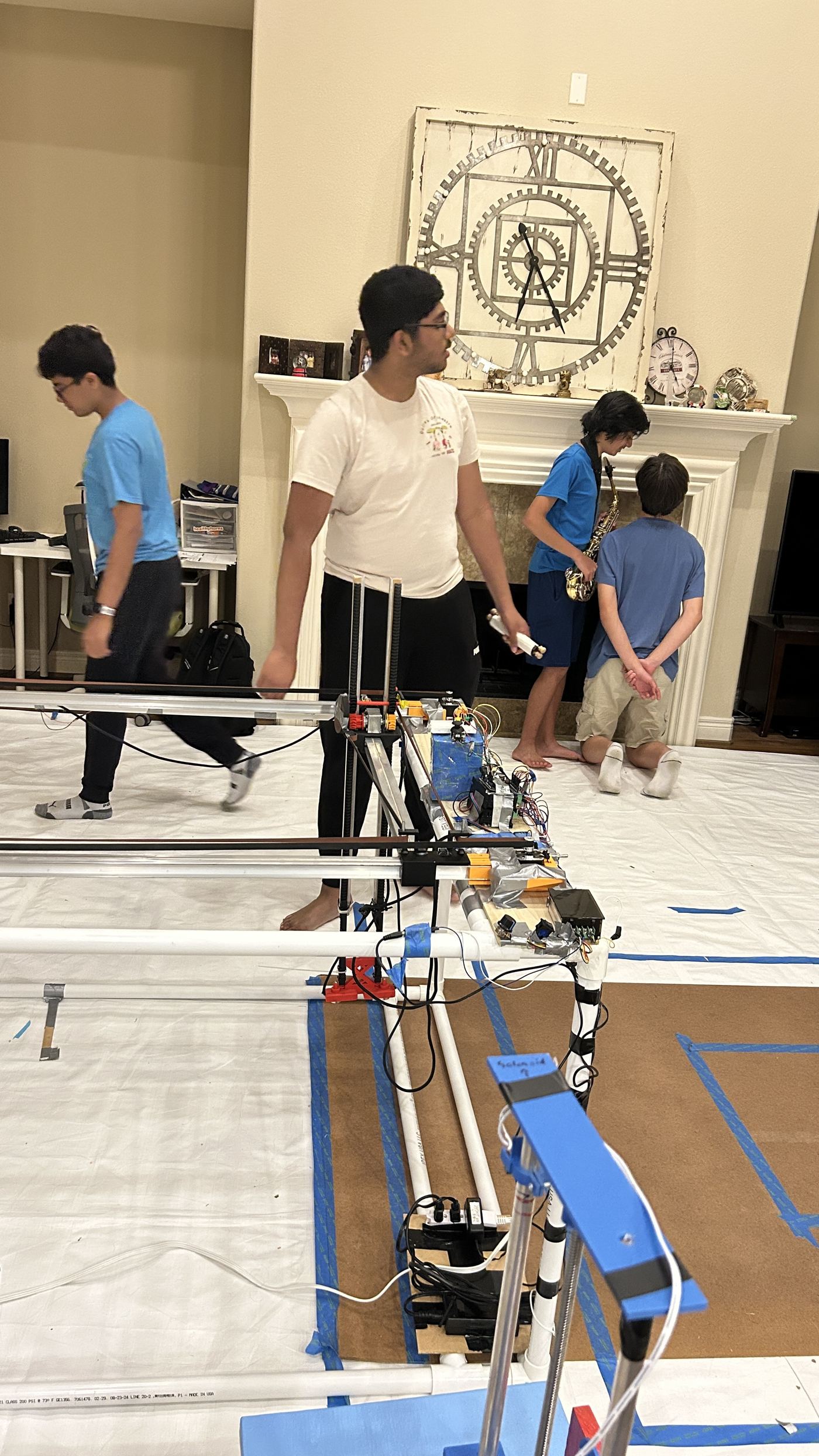Vivaan of Trailblazers DI: the taxi-to-limousine transformation and technical builds, "Breaking Point" Technical Challenge (2024-25 Season), photo 11 of 14