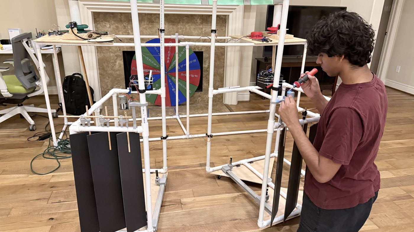 Vivaan of Trailblazers DI: Taxi-to-Limousine Transformation for the "Win It Big!" Technical Challenge (2025-26 Season), build photo 17 of 22